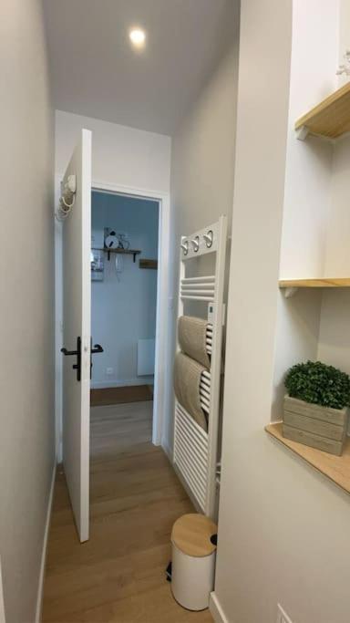Joli Appartement Avec Parking - Proche Centre Ville Σαρτρ Εξωτερικό φωτογραφία